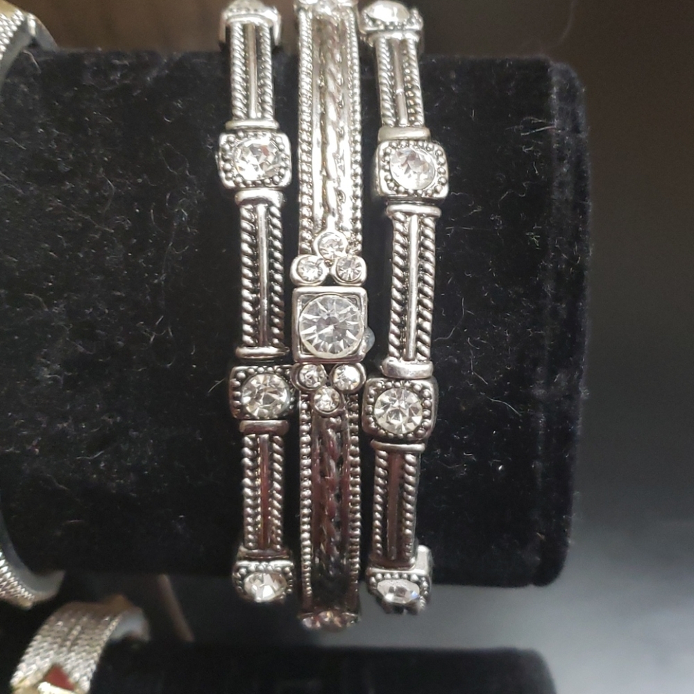 NEW stretch bracelet - Set of 3